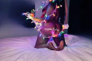 🎆A holiday secret you’ll crave year-round.🥂 - Image 5