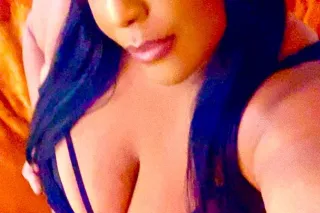 BBW BIG BREASTED GODDESS VISITING - Image 9