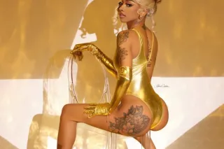 creamy, wet, tight, spinner 🍦 - Image 1