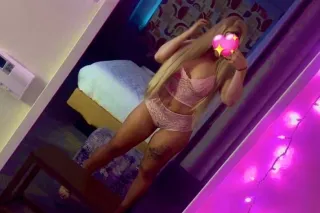 Big boobie & booty Natural blonde. Freaky! New girl here - Image 7