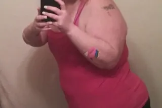 Your Favorite big booty white chocolate come take a bite 😉 - Image 5