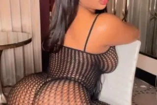 😲Back In Town , 😘🍑💦 Here For T... - Image 1