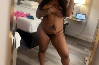 Champagne🥂⭐𝐻𝒾𝑔𝒽𝓁𝓎 𝐹𝒶𝓋𝑜𝓇𝑒𝒹 𝓤𝓹𝓼𝓬... - Image 4