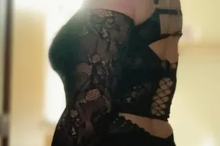 Cum Bow Down 2 Ur Mistress, ur... - Image 3