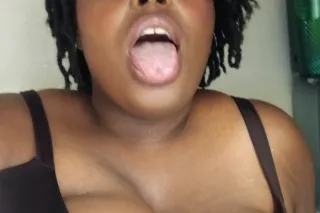 G Cup 🍫 Car Date with a Cutie💖 Wet 💦 - Image 2