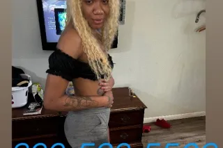 Two girls. One frequency. Zero competition 😘🌹🥰 - Image 9