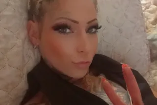 deep throught queen 👑 quenn of the universe - Image 6