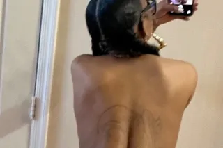 💎 ᎪᏙᎪᏆᏞᎪᏴᏞᎬ NᎾᏔ😍💦-PETITE PRETT... - Image 1