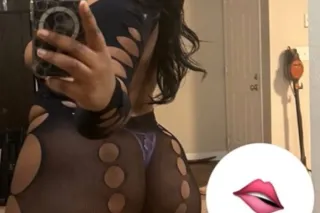 Sexy chocolate 👅💦 Ready to hav... - Image 3