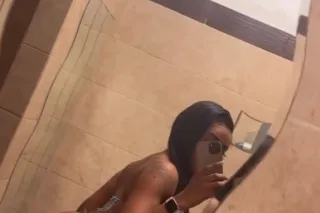 📲 ✅😍 ASK ABOUT 2 GIRL 💃🏽💃🏽 Out... - Image 2