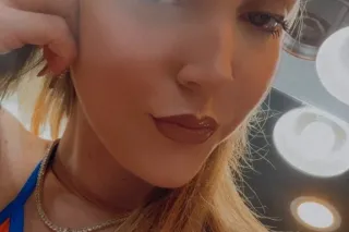 SnowPink 🐰 - 23 - Image 2