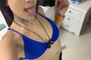 jenny 🥵 hot latina 🔥 very frie... - Image 1