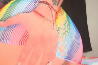 CUM STRETCH OUT MY LITTLE HOLE... - Image 2