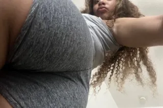 HEY GENEROUS MEN ITS NYA AVAIL... - Image 1