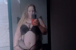 Daisy Dukes massage and play - Image 12