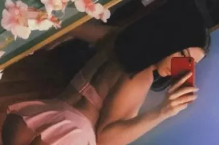 content and facetime shows 😍 -... - Image 3