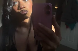 😍 ALL NATURAL😍,Young Exotic Mixed😍, REDDBONE VIXEN😍Tall, Flexible, tight, wet Companion😍 your new ATF😘 ALL pleasure no rush 💋 Youll leave wanting more 💘💋 - Image 1