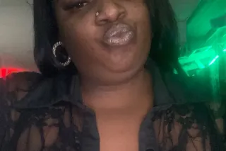 2 Girl Special - 30 - Image 1