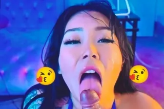 Young sexy Asian girl😍& Clean ... - Image 3