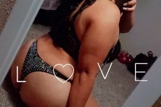 INCALL💦👅FREAKY FRIDAY💦🍦 Thick ... - Image 4