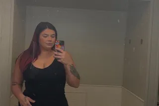 Horny girl available for your ... - Image 1