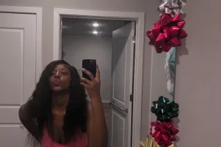 Spread Some Holiday Cheer With Me😏🎄❤ - Image 2