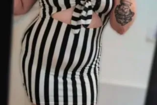 ~alt girl~ pierced clit & nipples - Image 1