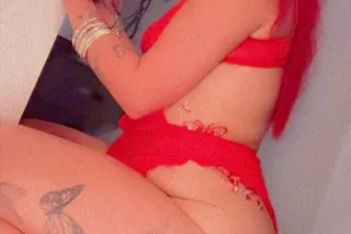 HI CUM PLAY WITH HONEY HOT AND... - Image 3