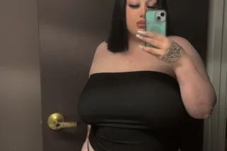 AVAILABLE NOW✅ thick and tatte... - Image 2