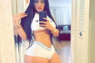 TWO GIRLS AT THE SAME TIME - 2... - Image 1