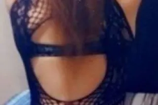 CHRISTMAS IS HERE !! TIME TO LET YOU OPEN YOURE GIFT I HAVE 4 YOU DISCOUNTED PRICES BECAUSE OF CHRISTMAS JUST ASK!!! TALL, SOPHISTICATED , THICK HEAD QUEEN!!!!! - Image 4