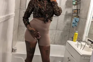 out calls only must have $15 dollars deposit - Image 8