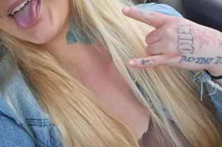 huge INCALL deals TONIGHT❤🩷❤🩷 ... - Image 4