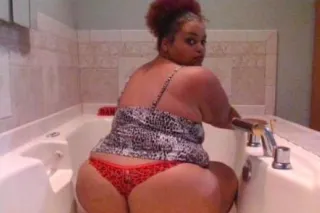 IF IT AINT NO MONEY AINT NO POOH HONEY - Image 4