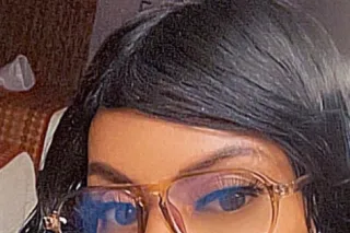 Looking 4 Some holiday action - Image 6