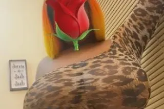 TONIGHT ONLY - 21 - Image 3