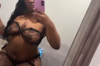 HIGHLY FAVORED 🥂💋 SWEET, SEXY,... - Image 3