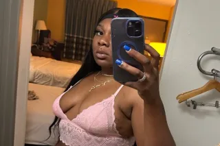 Deep Throat Queen - Image 5