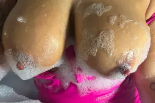 Vera Lynn available Sunday after 3 pm- IF YOU WANT A RESPONSE please read - Image 5