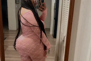 ⭐BACK IN TOWN⭐ Outcall Ready &... - Image 4