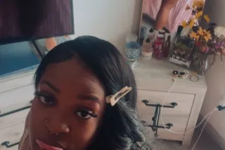 Available 😏✨ - 27 - Image 2