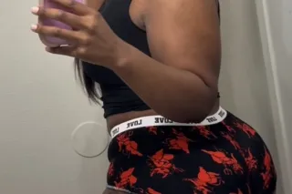 here for a goodtime 😘 not a lo... - Image 2