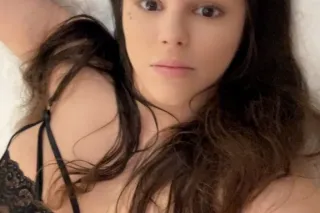 IN TOWN MONDAY NOW READ AD TEXT To book Lets play 💕 - Image 5