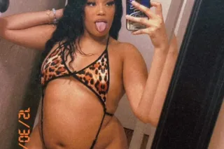 NEW IN TOWN - Image 5