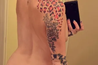 The Scarlet Harlots🩷 SaVvi & Emmie - Image 8