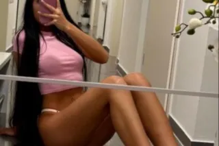 😈😘sexy colombiana available in... - Image 4