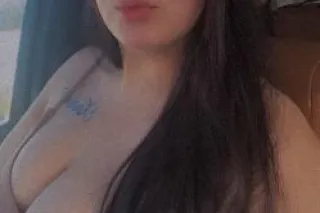 Flirtyy & Fun 💋 Playtime with ... - Image 4