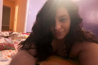 Come Horny, Leave Satisfied — Violet Delivers Every Time!” - Image 4