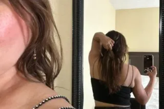 sexy latina - 36 - Image 1