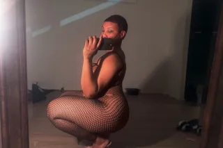 Your fun girl next door experi... - Image 3